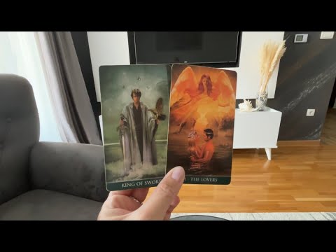 Видео: 💙ПОЧЕМУ ОН ТАК ВЕДЁТ С ВАМИ? 💘WHY IS HE DOING THIS TO YOU? English subtitles 💞ТАРО 💕TAROT 💗TAROT