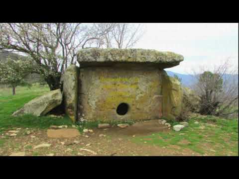 Видео: Дольмены на горе Нексис ("Лунный" и "Солнечный")