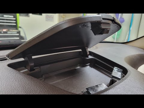 Видео: Ремонт и замена отсека панели доступа к приборной панели Chevrolet Cruze 2013 года