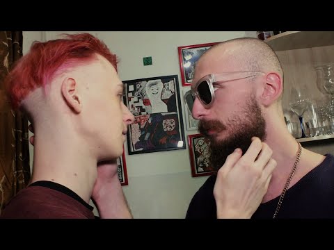 Видео: Парень поймал бойфренда за просмотром видео про ИМБИРНЫЙ ЧАЙ