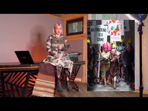 Видео: Смысл лозунгов и рисунков в современных коллекциях Вивьен Вествуд