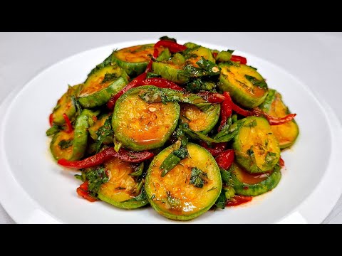 Видео: Самый Лучший Рецепт Салата ИЗ КАБАЧКОВ по-корейски - Вкуснее чем на базаре! Готовим пошагово!