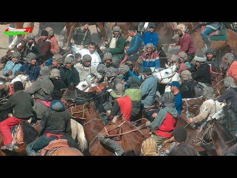 Видео: Мехриддин бо аспи Снайпер. Алимардон бо аспи Заза.