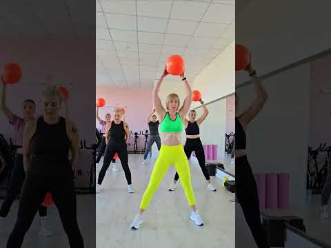 Видео: Жиротопка с мячом