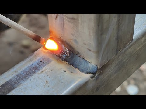 Видео: никогда не упоминалось, метод сварки тонких оцинкованных квадратных труб