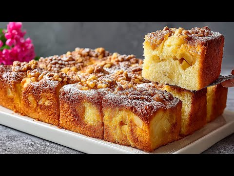 Видео: Яблочный пирог за 5 минут! Тает во рту. Просто и очень вкусно!