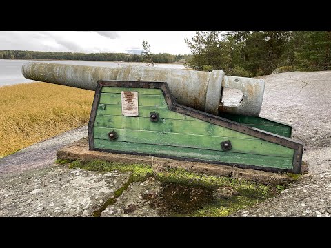 Видео: Как живут на острове Передовик