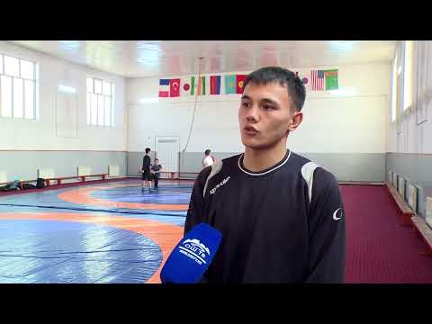 Видео: Грек рим күрөшү боюнча машыктыруучу Шер Максатбеков жана...