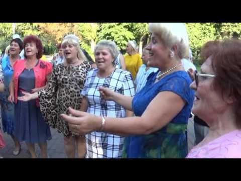 Видео: И снова сестры Папины и Коротеев с гармонью город Липецк 6.08.2016. Видео В.Ланских