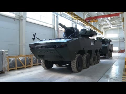 Видео: Уникальную боевую машину мирового уровня представили на параде