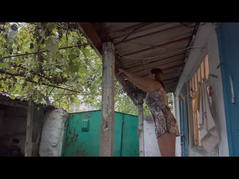 Видео: ТОПИТ, срочно чищу слив