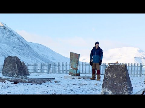 Видео: ХОЛОДЯЩИЙ КРОВЬ ТРИЛЛЕР! ТУРИСТЫ ПОСЛЕ КРУШЕНИЯ СУДНА БОРЮТСЯ ЗА ЖИЗНЬ В АРКТИКЕ! ИСЧЕЗНУВШИЕ