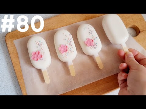 Видео: ЭСКИМОШКИ 🍭 Пирожное эскимо на палочке. Кейкпопс эскимо - рецепт за 1 минуту!