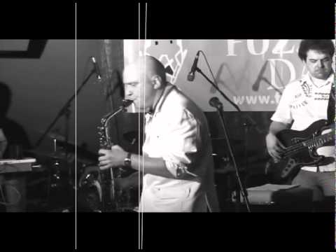Видео: Антон Давидянц -  Hot Bass Solos ! - Run For Cover