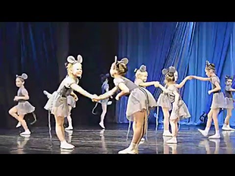 Видео: Танец мышек.