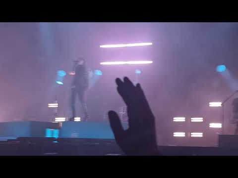 Видео: Marilyn Manson в Алмате 2025 - Great Big White World