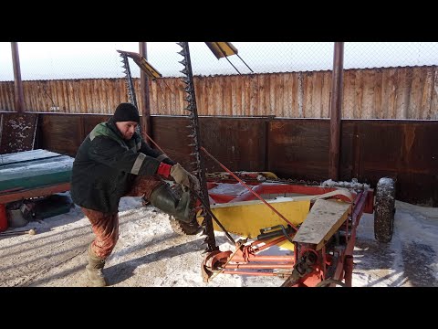 Видео: Началось: первые ремонты! Косилка, сеялка... №7
