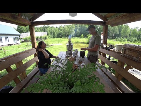 Видео: ЛЮДЯМ ИНТЕРЕСНА МОЯ ЖИЗНЬ в ЛЕСУ! ТРУДОЛЮБИВЫХ ЛЮДЕЙ, ЛЕС КОРМИТ. №313