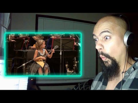 Видео: Анастасия Тюрина балалайка Валенки Reaction (Classical Pianist Reacts)