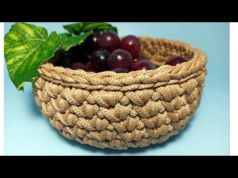 Видео: Корзинка с деревянным донышком