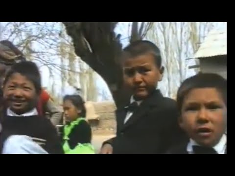 Видео: Кара-Бак айылы Бакир Байназаров Орто Мектеби 1-А Класс 2-бөлүм 2005-Жыл