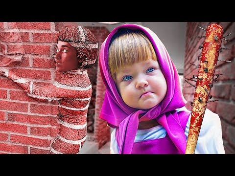 Видео: ЭКСТРЕМАЛЬНЫЕ КАМУФЛЯЖНЫЕ ПРЯТКИ от Маши из «Маша и медведь»