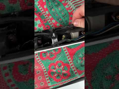 Видео: Ремонт кнопки багажника Крета