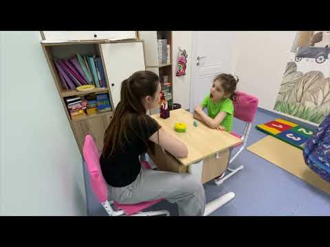 Видео: Поведение слушателя (предлог+ существительное)