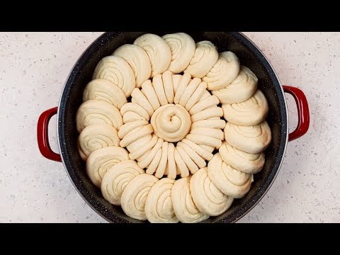 Видео: Красивая выпечка из дрожжевого теста | Golden Bakery