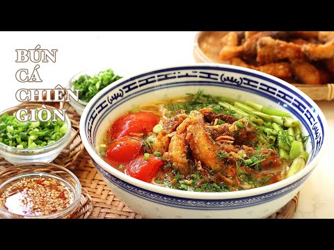 Видео: Хрустящая жареная рыбная лапша. Мало кто готовит рыбу таким образом, чтобы бульон получился по-на...