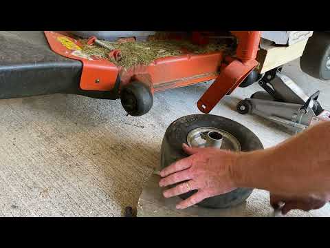 Видео: Замена втулок передних колес Zero Turn с подшипниками на Husqvarna Z254F Zero Turn | Простая моде...