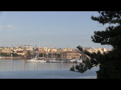 Видео: ПУТЕШЕСТВИЕ ПО СИЦИЛИИ С ЯХТ-ТУРОМ НА ЛИПАРСКИЕ (AEOLIAN) ОСТРОВА.  A BIG TRIP TO SICILY ITALY
