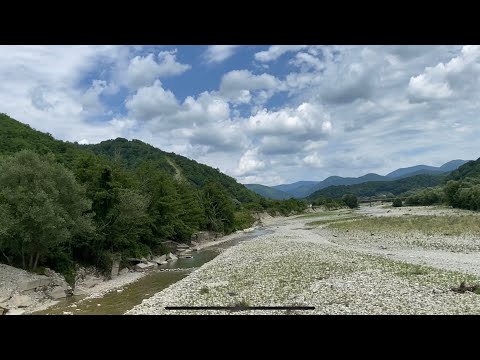 Видео: Прогулка по селу Агой. Горы, река Агой. Невероятно красивые виды