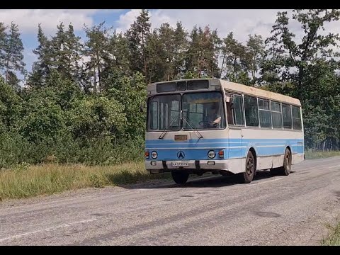 Видео: Автобус ЛАЗ 42021 и Икарус 256