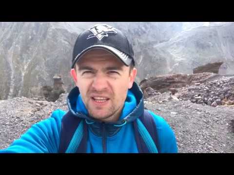 Видео: Когда лень играть в настольный теннис