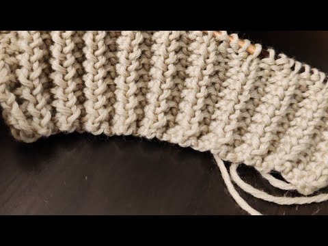 Видео: КРАСИВЫЙ ШАРФ СПИЦАМИ// ЭКСПРЕСС МК// КРАСИВЫЙ УЗОР