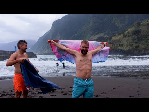 Видео: Пляж Сейшал. Барбекю в Фанале. День Рождения Сэма.