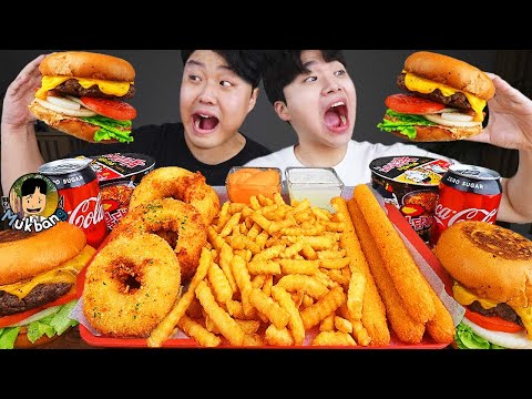 Видео: ASMR MUKBANG | гамбургер, Сырная палочка, Огненная лапша, хотдог рецепт блюда принимать пищу