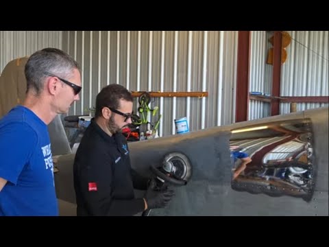 Видео: Начинаем покраску нашего заброшенного самолета Penelope Cessna 120 стоимостью 20 000 долларов