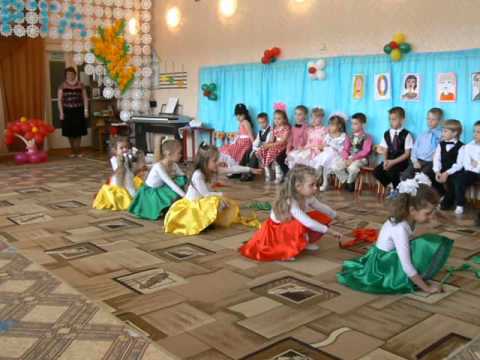 Видео: танец с гимнастическими лентами