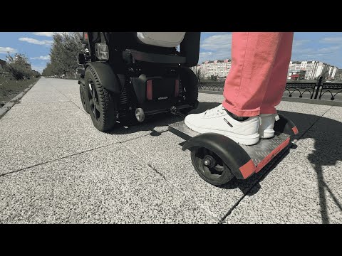 Видео: Приставка для сопровождающего на электроколяску!