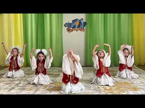 Видео: «Өнерім саған - Қазақстан » фестиваліне арналған «Қамажай» биі