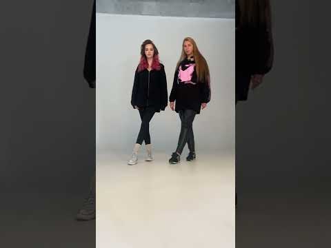 Видео: Модельное позирование. Фотосъемка моделей. Пять минут вспоминаем каталожные позы.