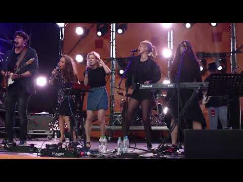 Видео: КДИМБ + Комсомольск - Мы хотим танцевать (cover KINO)