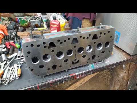 Видео: проточили ПОРШНИ///перевтулили ГБЦ дизеля Д 50 (МТЗ 50)