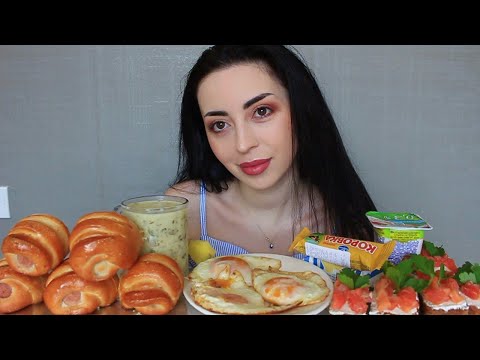 Видео: МОЙ ВЫБОР ПРОФЕССИИ 🥐 Мукбанк Айка Эмилли 🍓