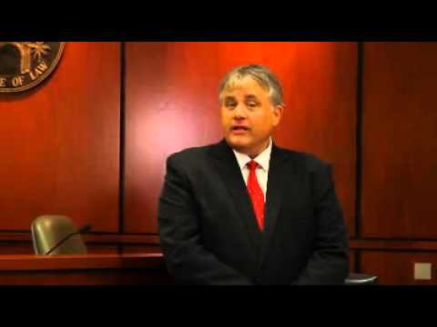 Видео: Повседневные доказательства: как работает импичмент