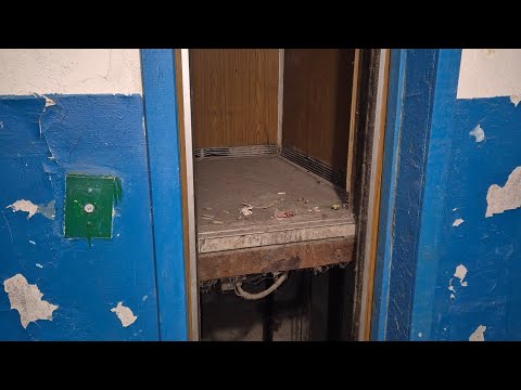 Видео: Заброшенный старый лифт КМЗ.