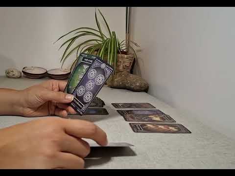 Видео: ⚜️Какво е влиянието на околните? Любовта ви ще го преодолее? ➕️ СЪВЕТ ⚜️ 