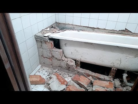 Видео: Ужасы ремонта при демонтаже старого барахла в ванной комнате перед укладкой плитки. Часть 2